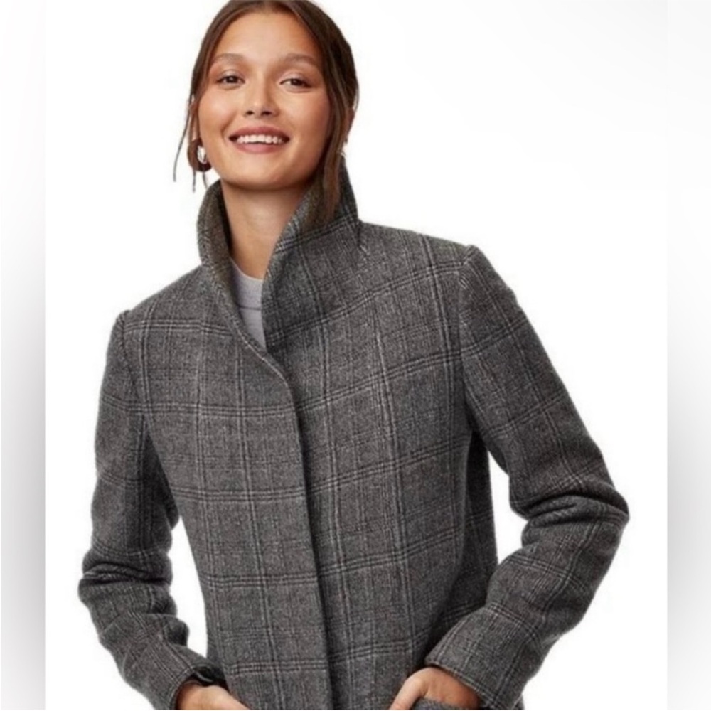 Aritzia Wilfred Cocoon Coat - wool cashmere blend - Picture 3 of 13